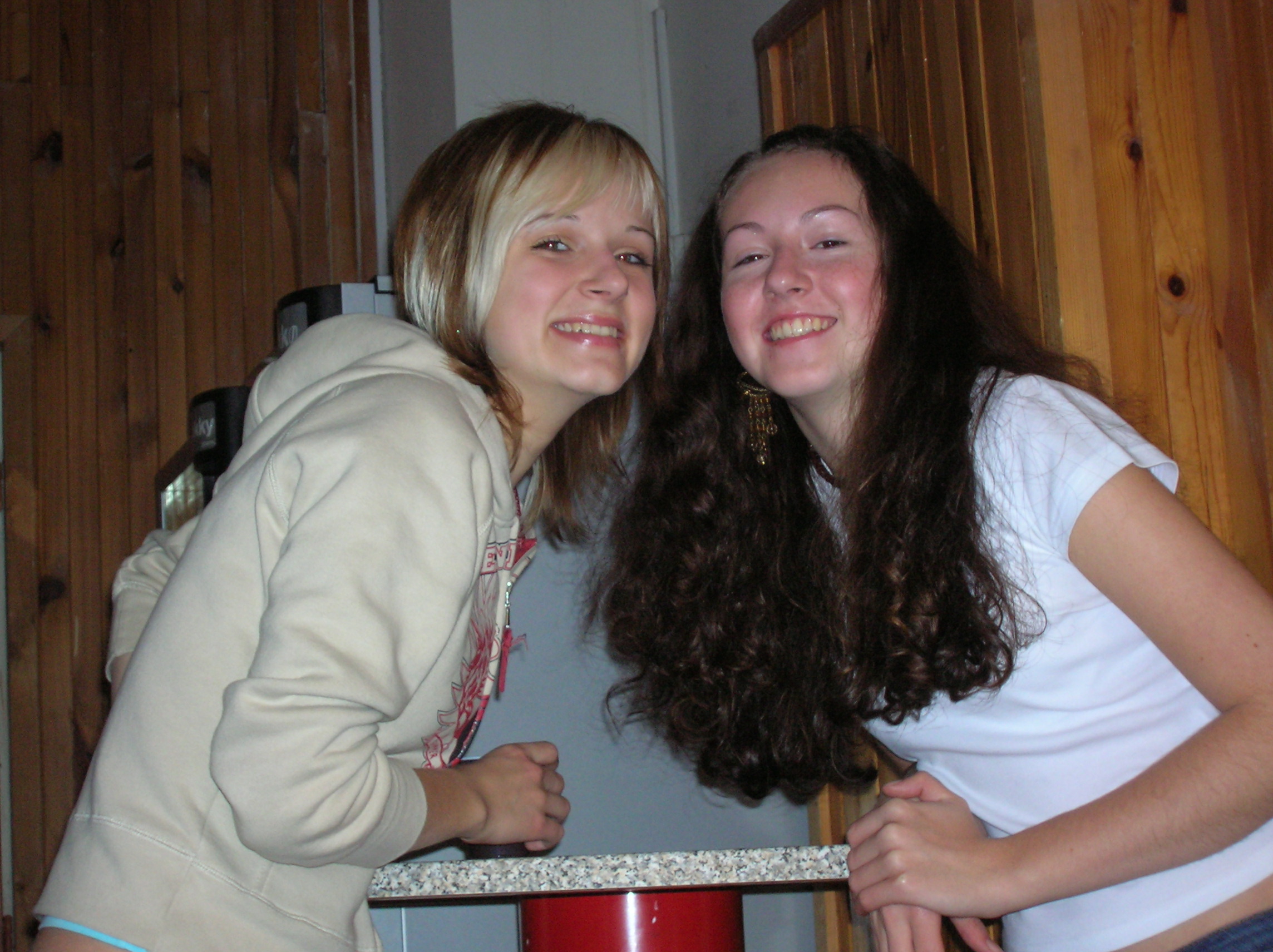 Katie + Sárinka